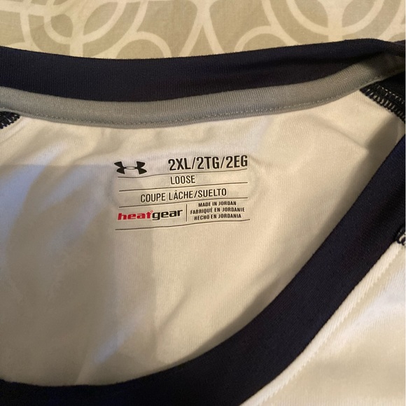 Under Armour 3/4 length training top - Picture 3 of 3